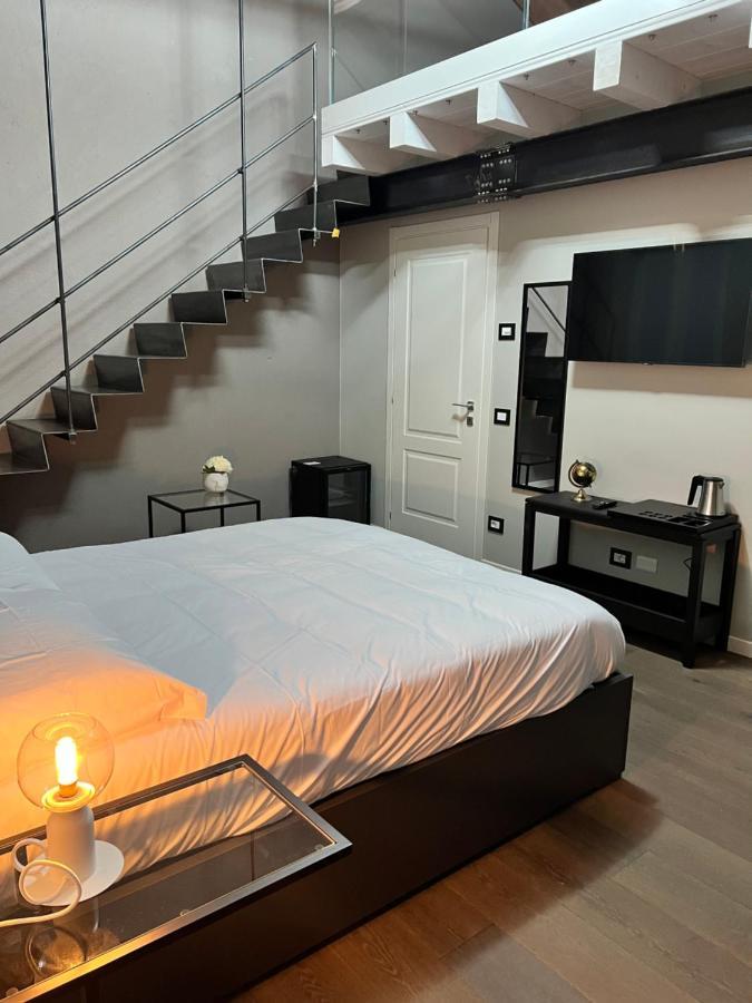 V&B Suites And Apartments Pavia Luaran gambar